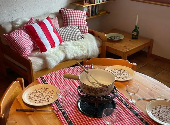 Gemuetliche Mit Traumaussicht! Appartamento Albinen